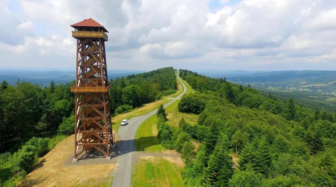 Villa Domek Pod Holica Bieszczady Ustrzyki Dolne Exterior foto