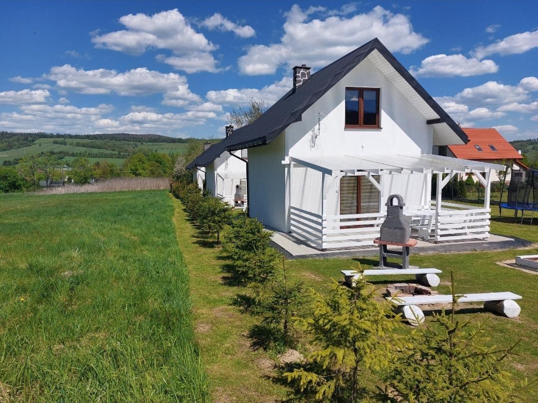 Villa Domek Pod Holica Bieszczady Ustrzyki Dolne Exterior foto